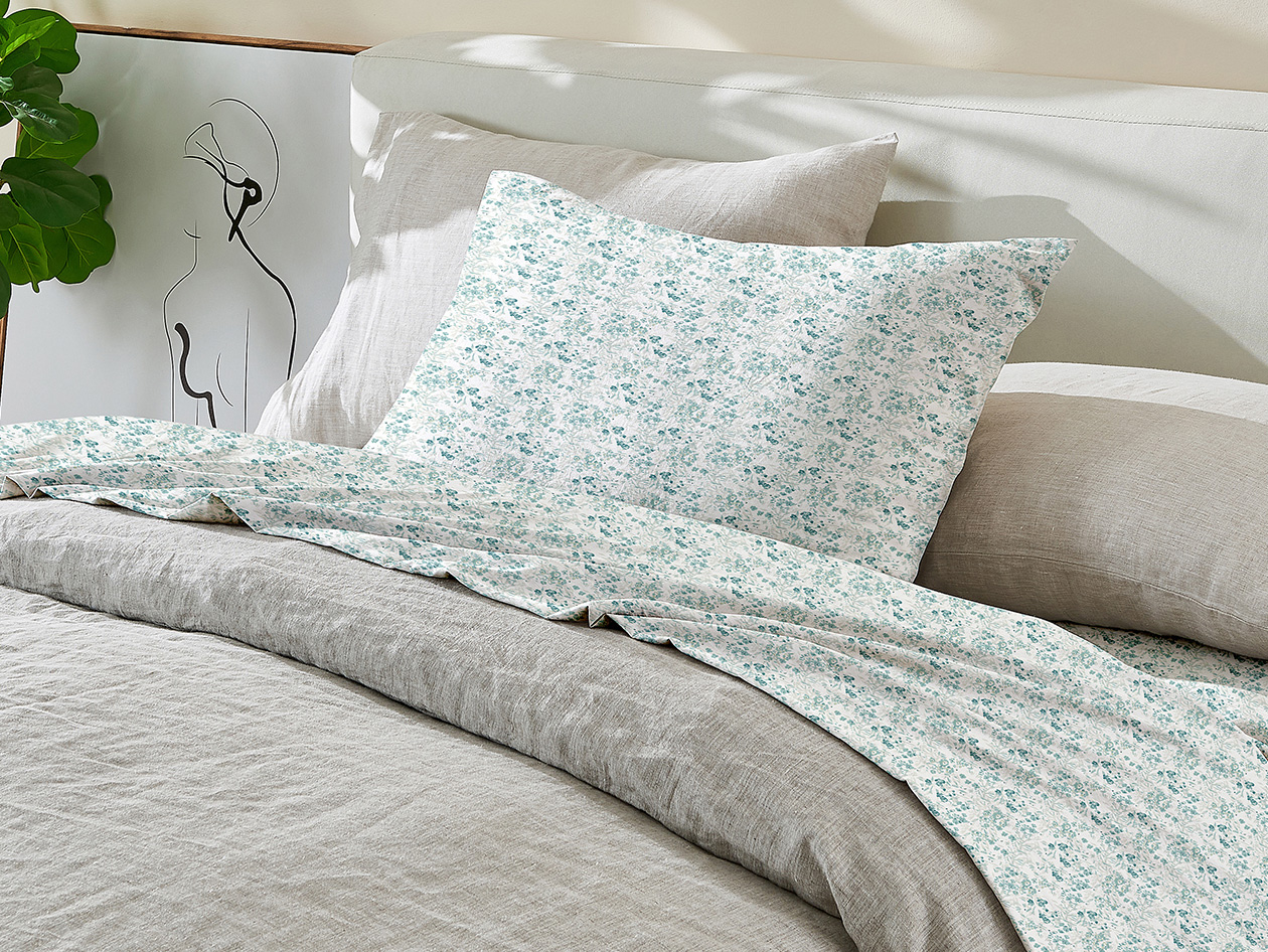4-Piece Floral Print Microfiber Sheet Set (Chamblee Blue/Full)