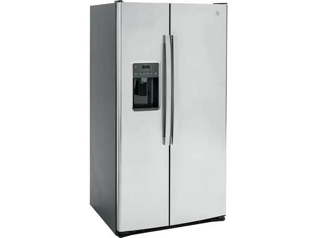 GE GSS25GYPFS 25.3 Cu. Ft. Side-By-Side Refrigerator - Stainless Steel