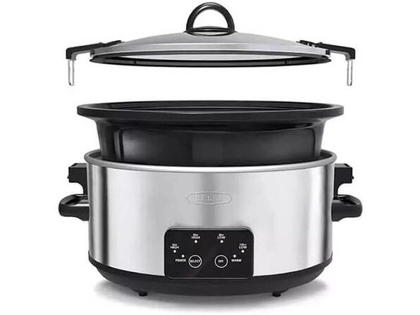 Bella BLA14840 Programmable 6-Qt. Slow Cooker with Locking Lid AND