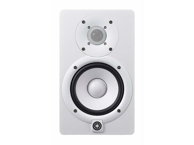 Yamaha HS5 W 5-Inch Powered Studio Monitor Woofer Speaker,70 Watts - White (Used, Damaged Retail Box)