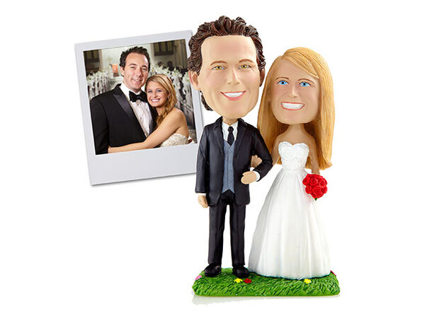 custom couple bobbleheads