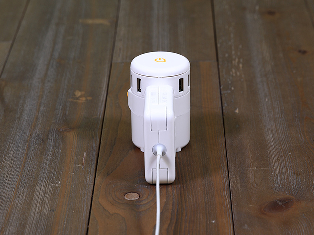 Twist Plus+ World Charging Station (South America/Middle East/Africa)