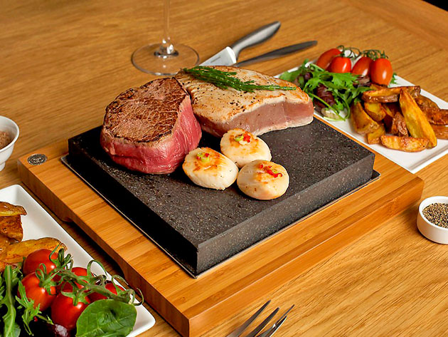 SteakStones® Sizzling Steak Plate Set