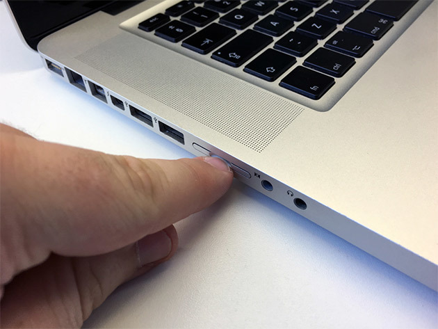 Nifty MiniDrive MicroSD Card Adapter for 13" Macbook Pro Retina