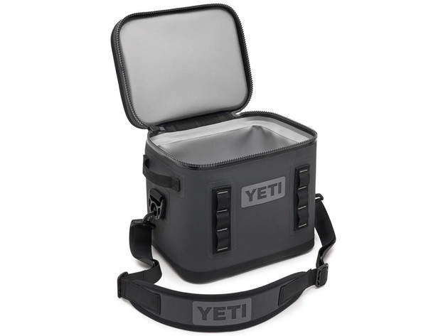 Yeti 18010110002 Hopper Flip 12 Soft Cooler - Charcoal