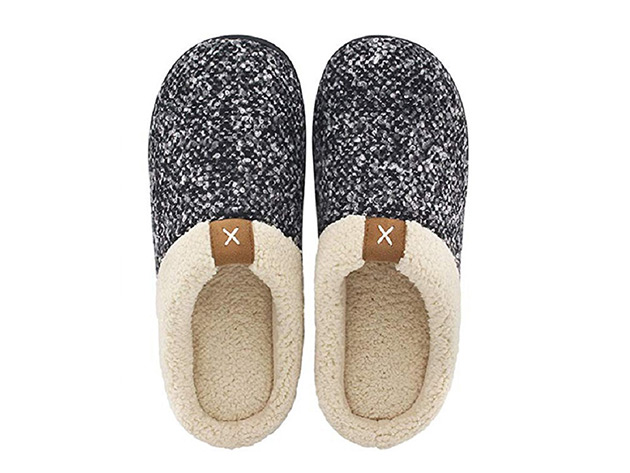 Toasty Trotters Unisex Slippers (Oreo)