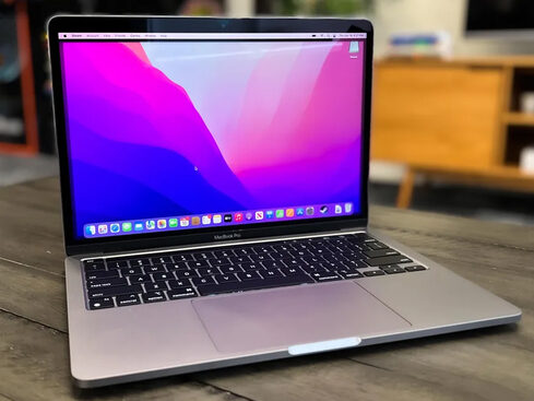 Apple MacBook Pro 13