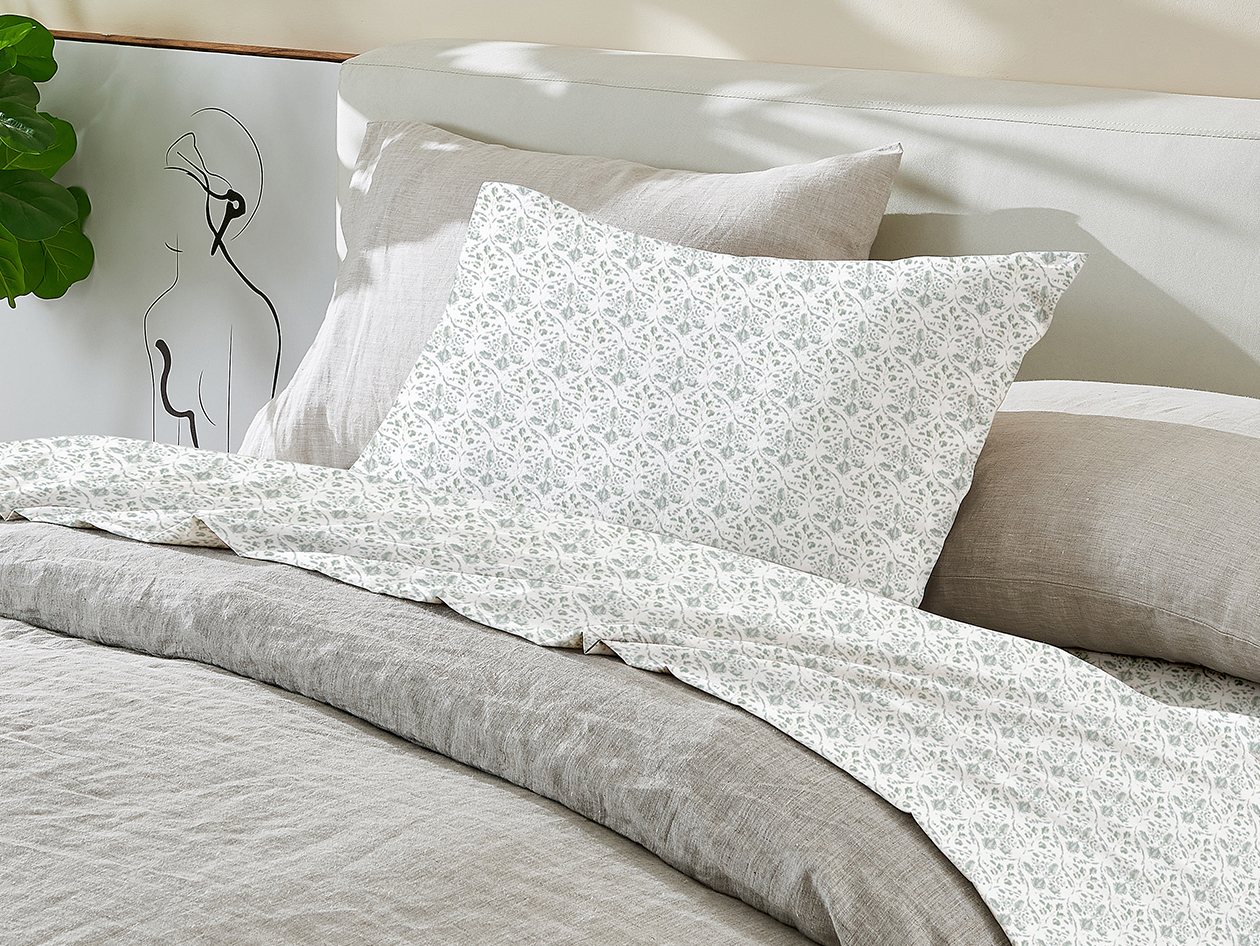 4-Piece Floral Print Microfiber Sheet Set (Green/King)