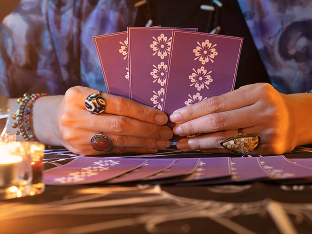 FREE: Intro to Tarot Reading 4-Week Course