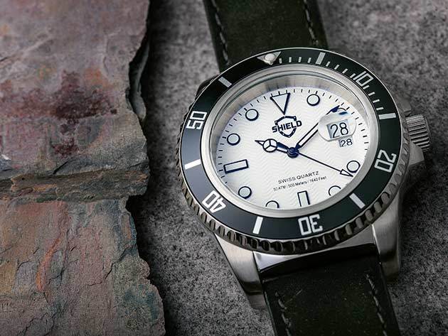 Cousteau Water-Resistant Watch (Black/Black)