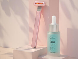 SolaWave Advanced Skincare Wand with Red Light Therapy (Ombre) + Serum Kit