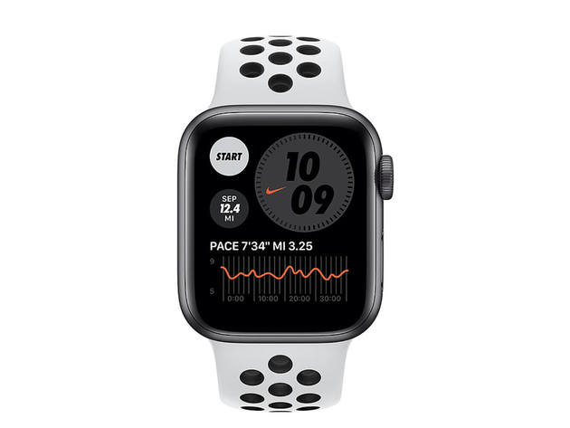 Apple M00T3LL Nike Series 6 Watch (GPS) - Silver - 40mm