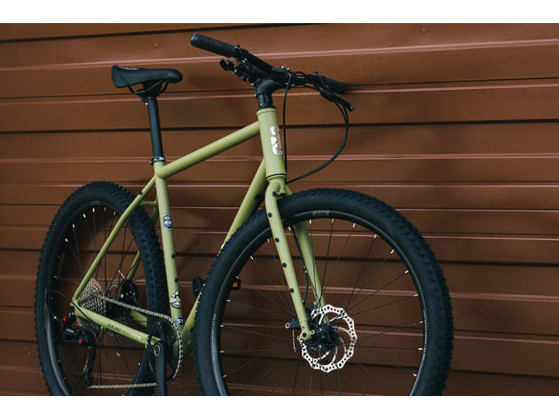4130 All-Road - Flat Bar - Matte Olive Bike - Large (Riders 6'1" - 6'5") / Both (Add $389.99)