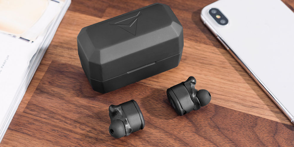 10 totally wireless earbud options that are perfect for sweaty workouts