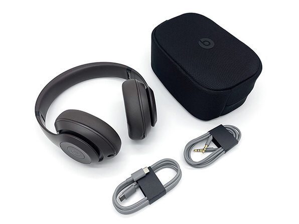 Beats Studio Pro Wireless Noise Cancelling Headphones (Open Box