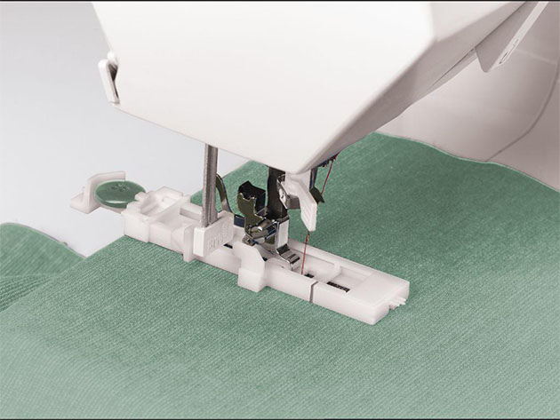 SINGER® Tradition™ 2277 Sewing Machine (Refurbished)