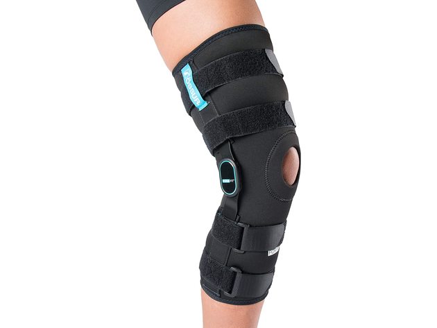 Ossur Formfit Range of Motion Short Knee Sleeve, Medium: 18.5 Inches - 21 Inches Circumference, Black