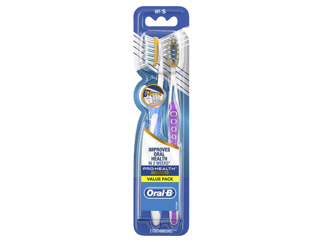 Oral-B Pro-Health Advanced Manual Toothbrush with Soft Bristles and Flexing Sides, Easily Remove Plaque and Get a Superior Clean From This Brush, 2 Count
