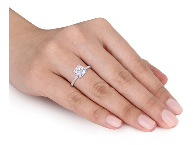 2.00 Carat (ctw) Synthetic Moissanite Engagement Ring in 14K White Gold with Diamonds 1/10 Carat (ctw I1-I2) - 7