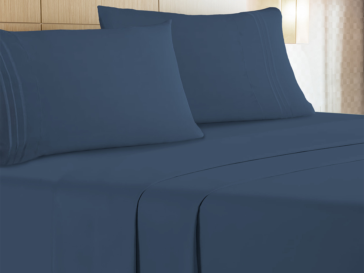 The Luxe 4-Piece Microfiber Bed Sheet Set (Navy/Queen)