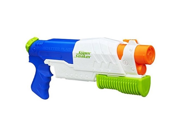 Nerf Super Soaker Scatter 5 Stream Blast, Pump to Fire, For Ages 6 and Above, Multicolor