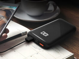 HyperGear Dual USB + USB-C Digital Power Bank
