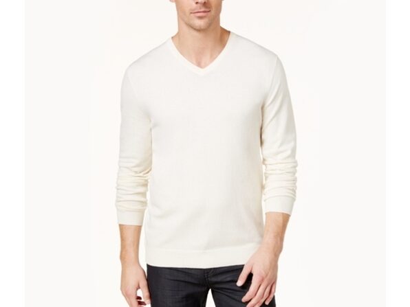 Mens cream v neck jumper Clearance