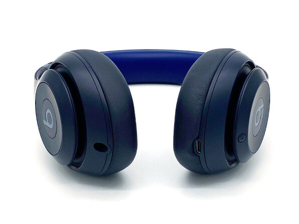 Beats Studio Pro Wireless Noise Cancelling Headphones - Navy Blue