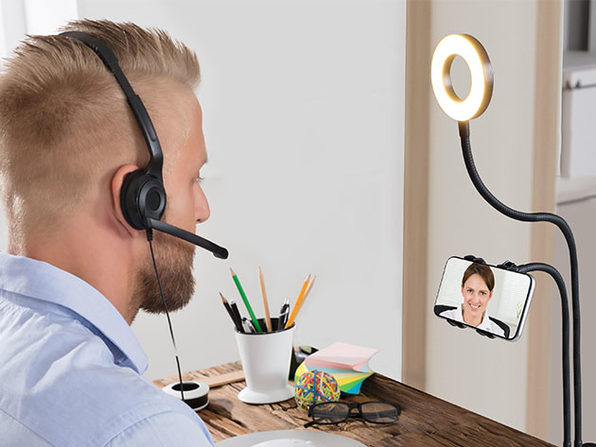 U-STREAM Home Streaming Studio with Ring Light & Gooseneck Phone Holder