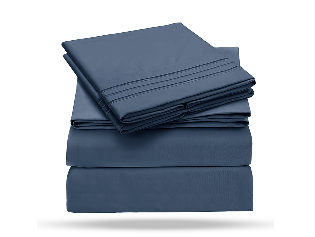 The Luxe 4-Piece Microfiber Bed Sheet Set (Navy/Full)