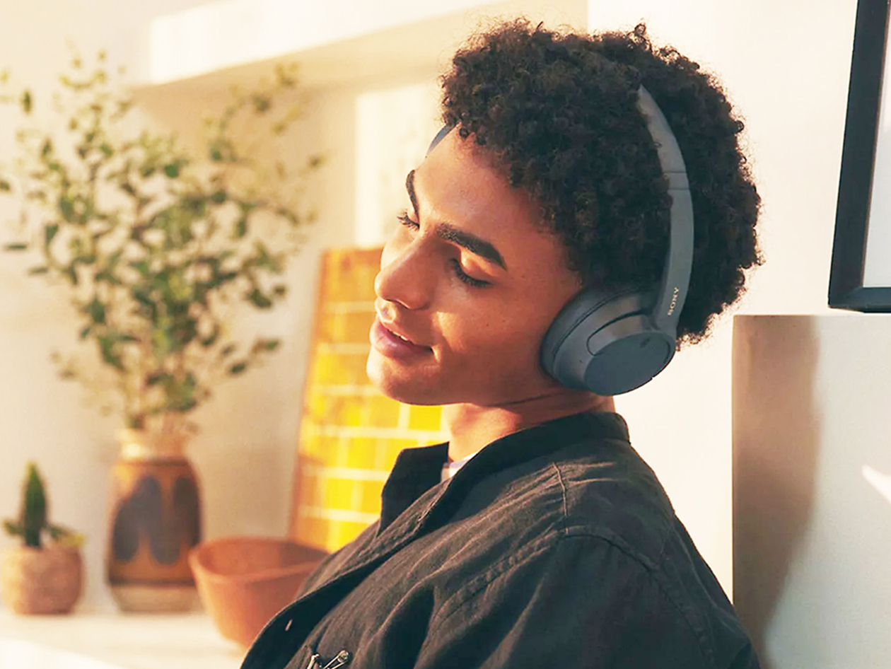 Sony WH-CH720N Noise Canceling Headphones - Pink (Refurbished)