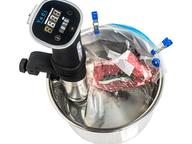 Sous Vide Cooking Kit: Vacuum Sealed Bags & Hand Pump