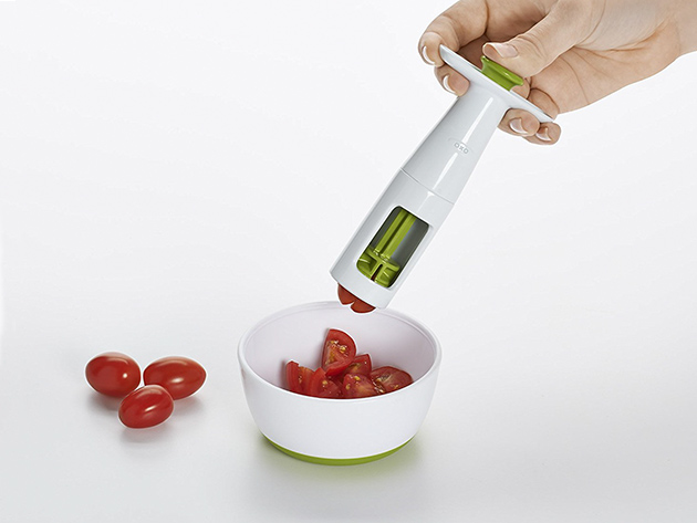 New OXO tot Grape Cutter, Green BPA FREE