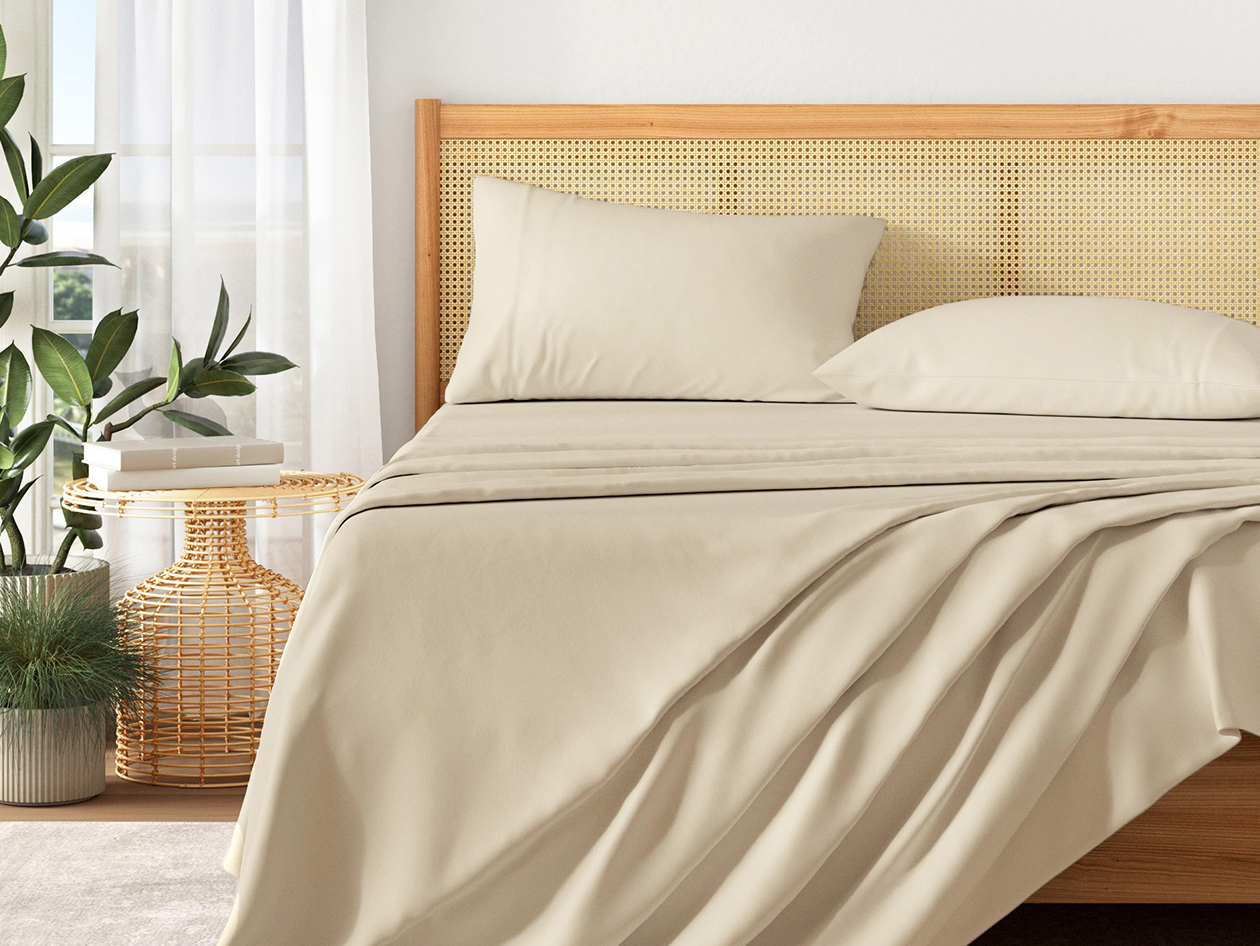 4-Piece Pre-Washed Microfiber Sheet Set