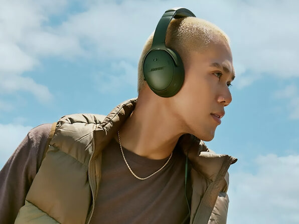 Bose QuietComfort Over-Ear Noise Cancelling Headphones - Cypress