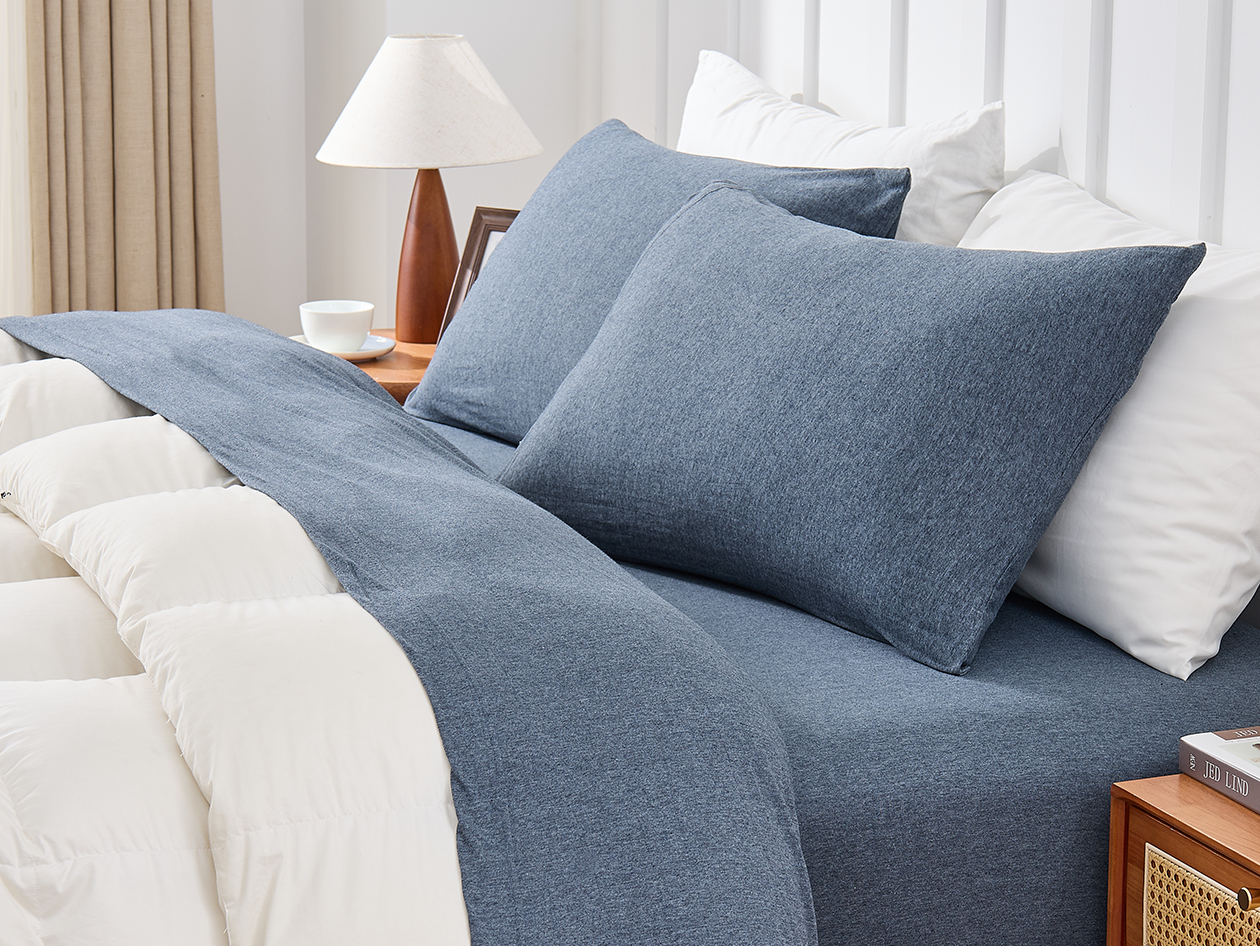 Kathy Ireland 4 Piece Heathered Jersey Knit Cotton Sheet Set (Full/Denim)