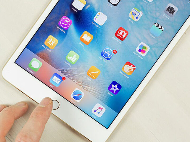 Apple iPad mini 4, 64GB - Gold (Refurbished: Wi-Fi Only) + 