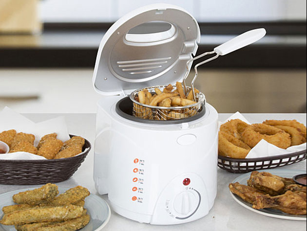 Classic Cuisine Cool Touch 1-Liter Deep Fryer