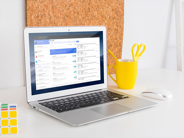 Cleaning out your email has never been easier! (Photo via Daily Caller Shop)