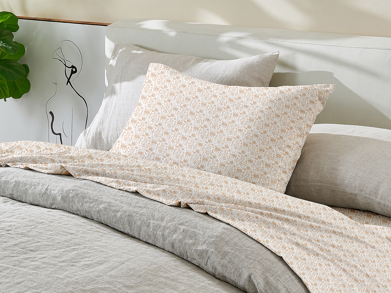 4-Piece Floral Print Microfiber Sheet Set (Diamond Taupe/Queen)