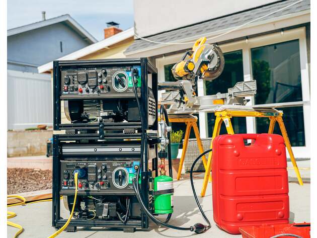 Explorer Bear 4000 Watts Dual Fuel Inverter Generator by Pulsar