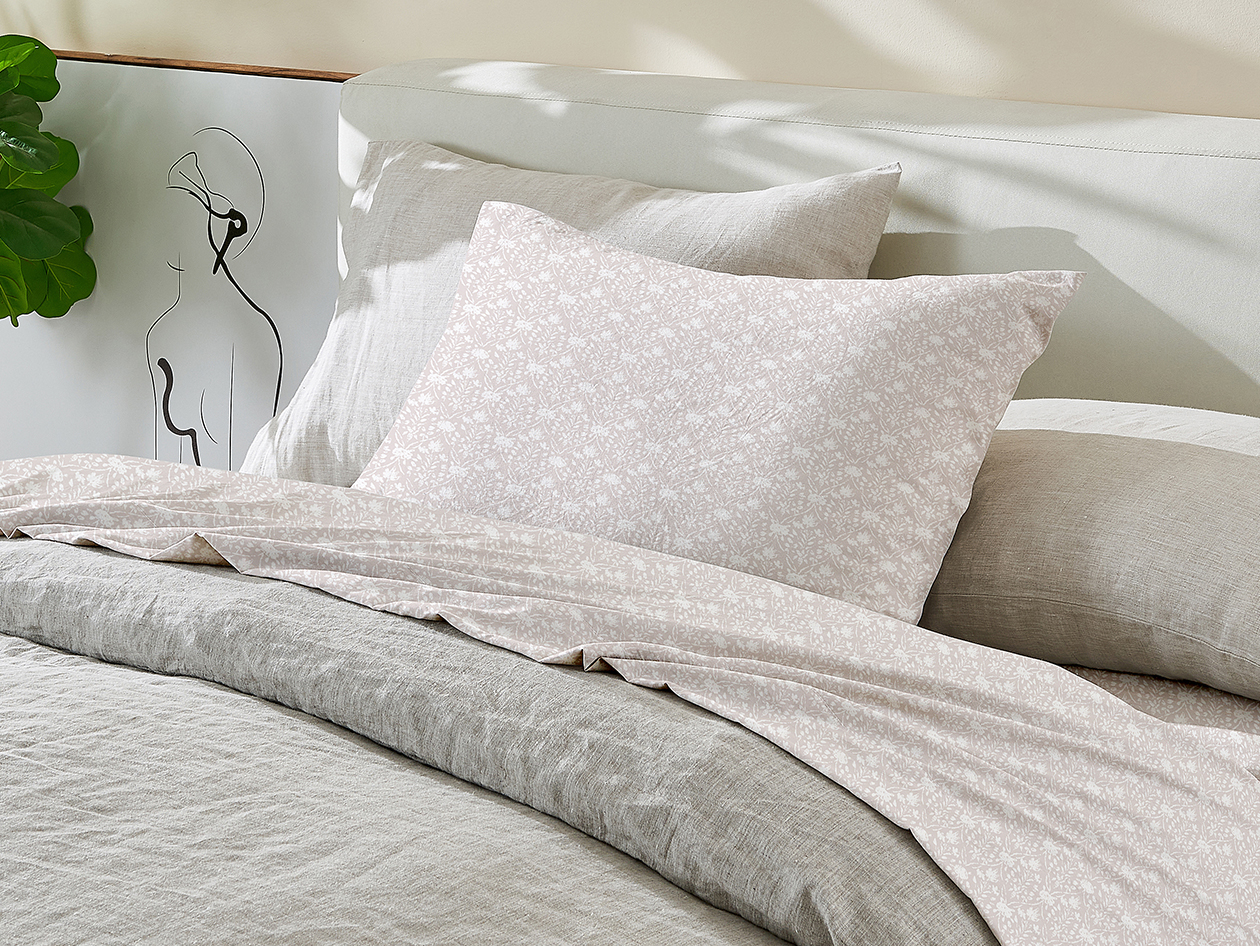 4-Piece Floral Print Microfiber Sheet Set (Diamond Gray/King)