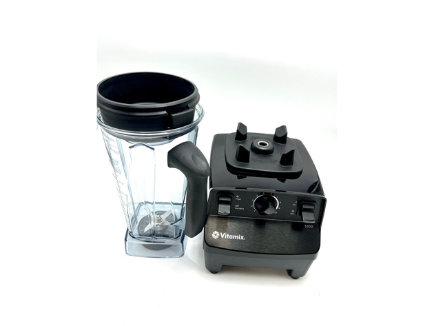 Vitamix 5200 Variable Speed Blender with 64 oz Container (Open Box)