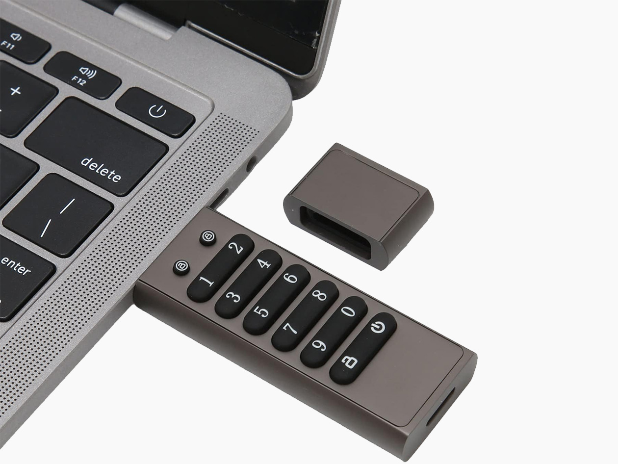 Encrypted Keypad USB 3.0 Flash Drive (128GB)