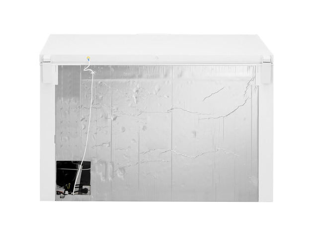 Whirlpool WZC5216LW 16 Cu. Ft. White Chest Freezer with Basket