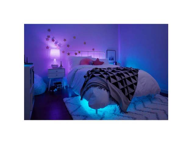 Cync by GE 93128981 Full Color Direct Connect Smart Bulb (1 LED A19 Bulb)
