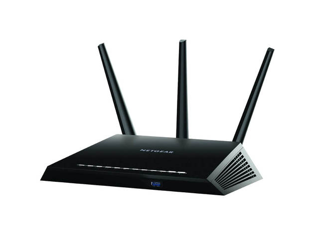 Netgear R7000100PAS Nighthawk Dual Band WiFi Gigabit Router